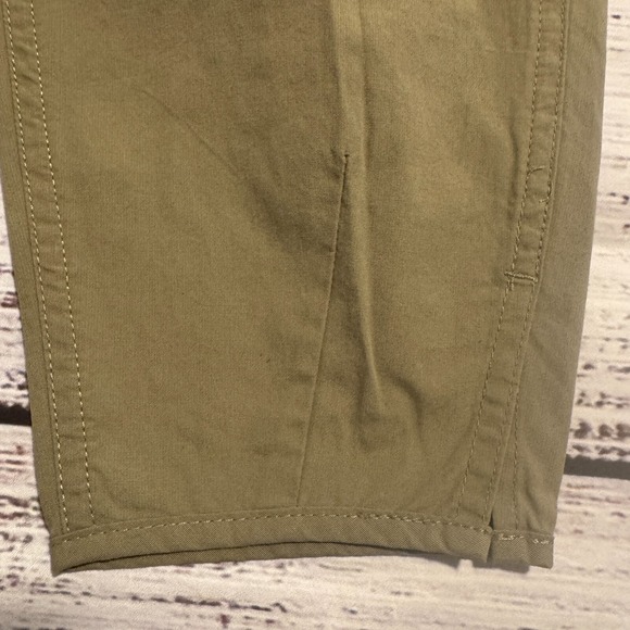 Kut From the Cloth Utility Pants Capri Khaki Woman's Size 2 (Fits‎ 31x25) - Picture 4 of 15